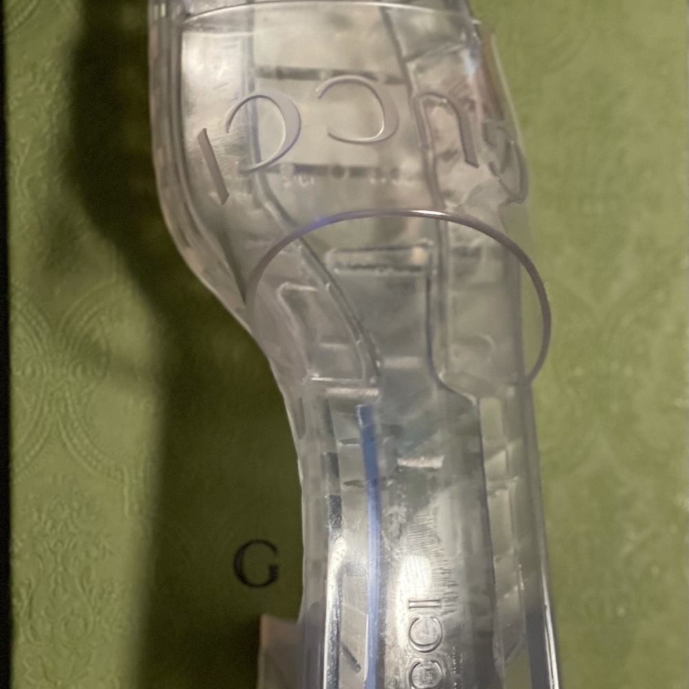 Clear Gucci slides - Picture 5 of 5